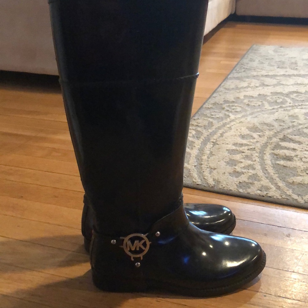 Michael Kors rain boots black size 7